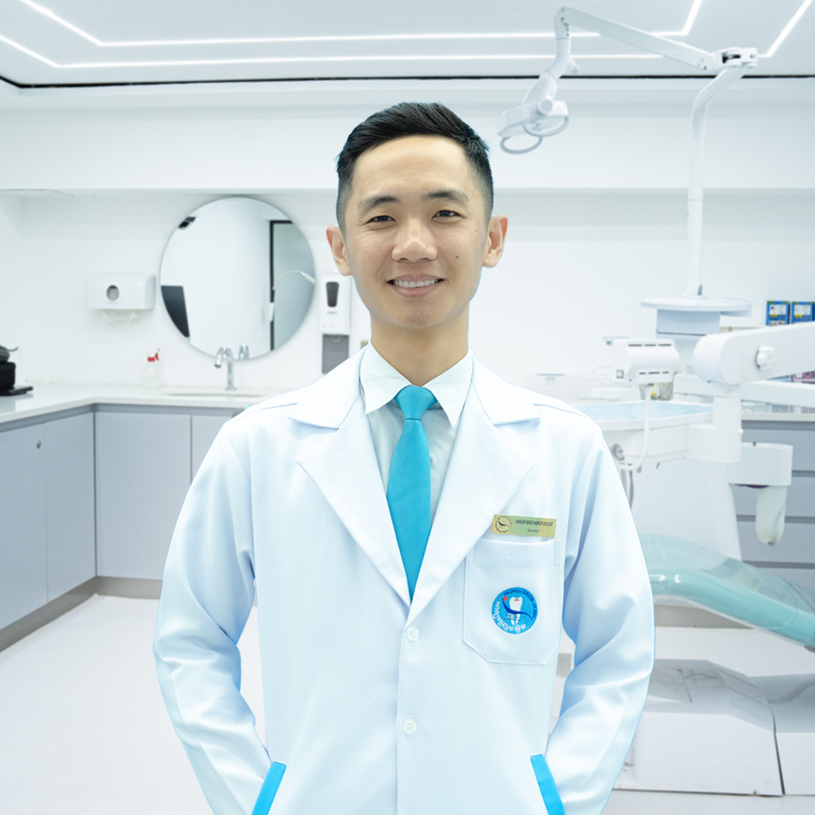 https://www.pachemdental.com/wp-content/uploads/2025/05/25.-Dr.-Chheur-Hengchanpulerleap.jpg