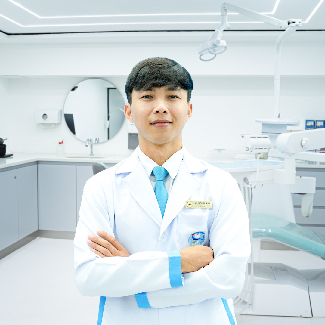 https://www.pachemdental.com/wp-content/uploads/2025/05/26.-Dr.-Ly-Menglong.jpg